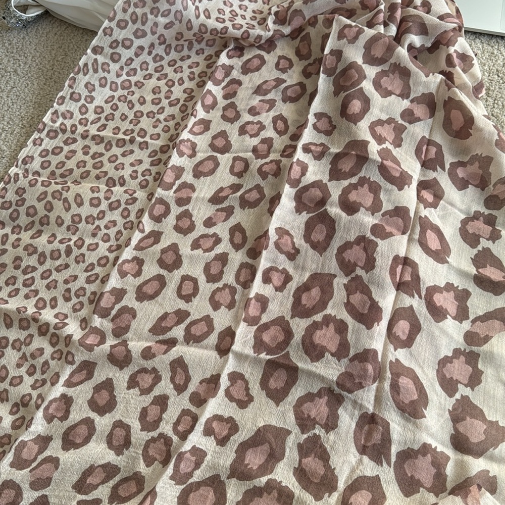 Pink Animal Print Scarf - Picture 4 of 4